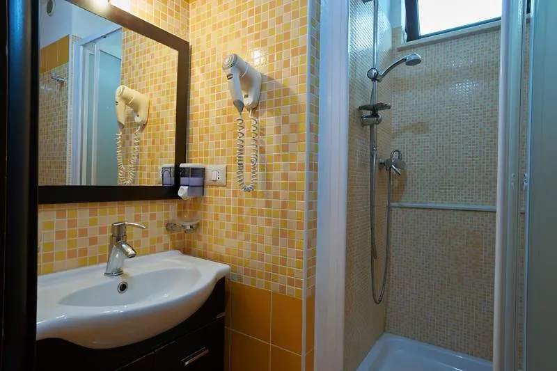*** Bed & Breakfast B&B Il Girasole Capo d'Orlando Italy