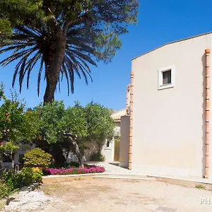 Bed & Breakfast Casolare Nelle Saline