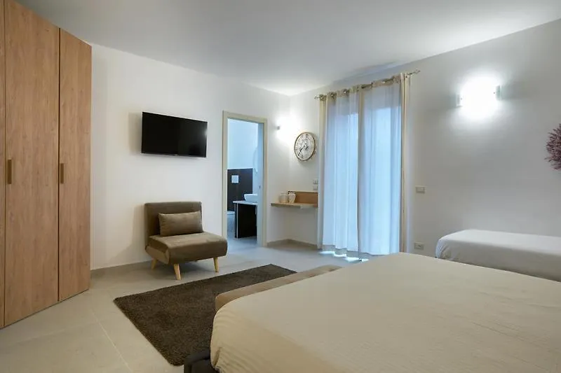 B&B Il Girasole Capo d'Orlando 3*,  Italy