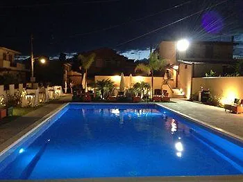 B&B Il Girasole Capo dʼOrlando ベッド・アンド・ブレックファスト