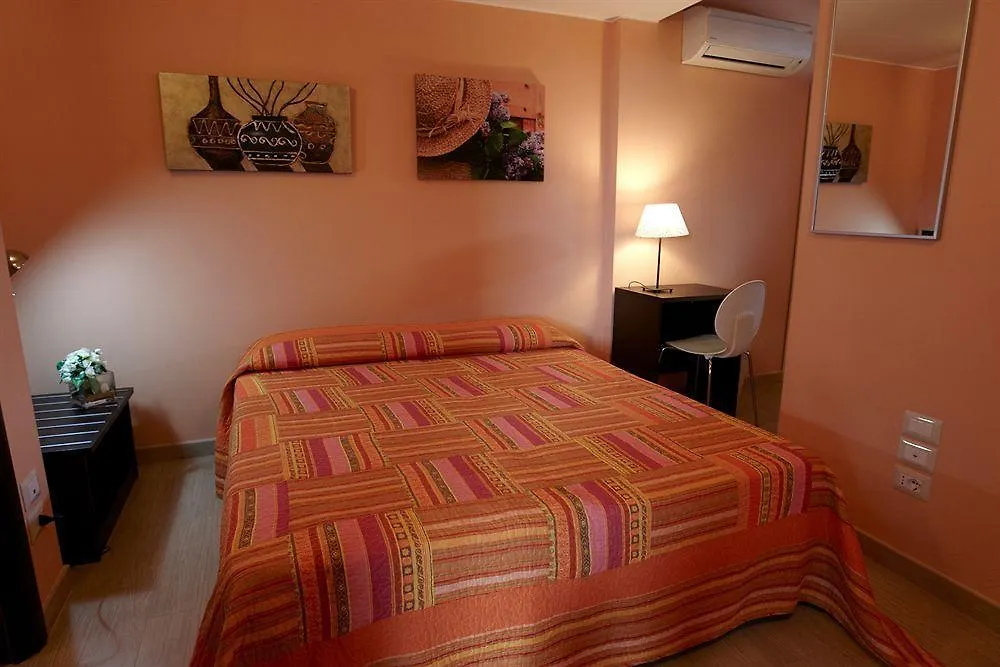B&B Il Girasole Capo dʼOrlando ベッド・アンド・ブレックファスト